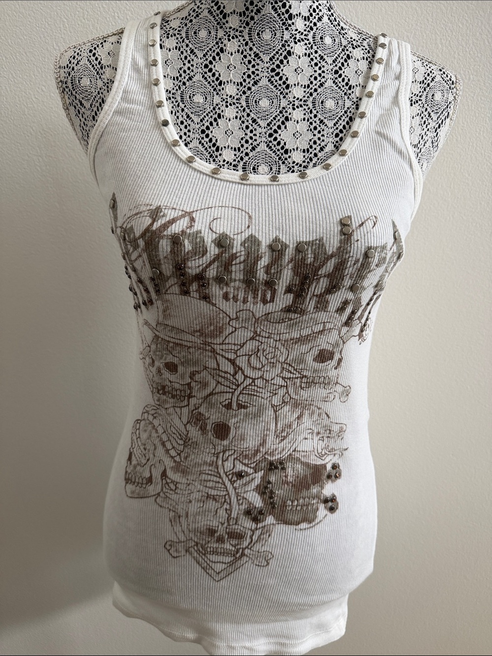 Y2K White Stud-Trim Ribbed Graphic Tank Top